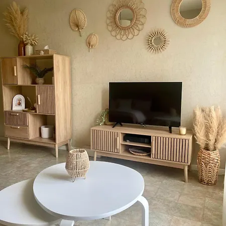 Apartament Avec Balcon Et Parking *